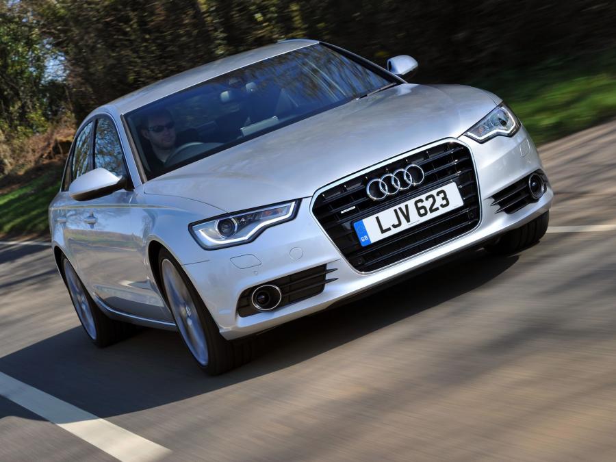 Audi A6 3.0T Quattro Sedan (4G, C7) 2011 года  (UK) (фото 6 из 11)